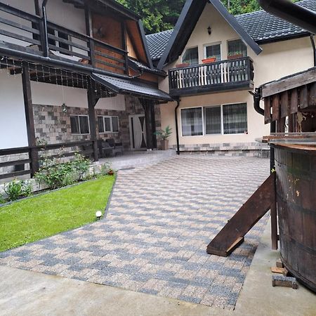 فيلا Casa Raul Rucăr المظهر الخارجي الصورة